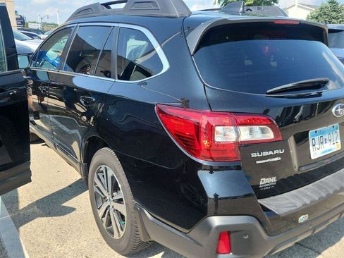 Used 2018 Subaru Outback 2.5i Limited AWD/4WD image 6
