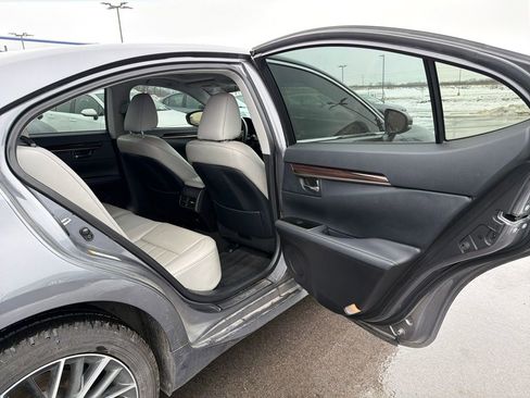 Used 2016 Lexus ES 350 image 29