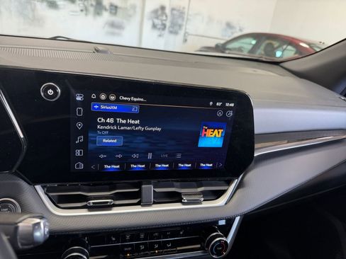 Used 2025 Chevrolet Equinox LT image 21