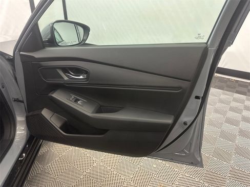 Used 2025 Honda Accord EX-L image 15