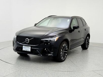 New 2026 Volvo XC60 B5 Ultra w/ Climate Package PRO
