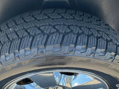 Used 2017 RAM 1500 Big Horn AWD/4WD image 12