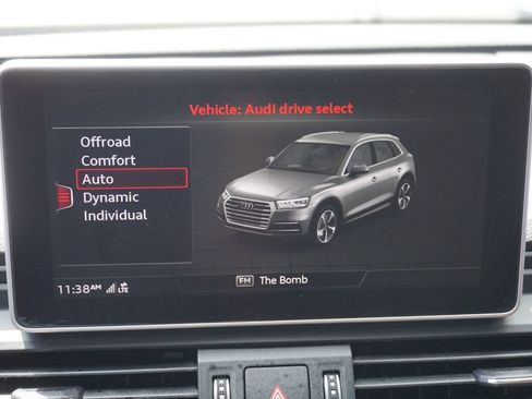Used 2019 Audi Q5 2.0T Premium Plus w/ Premium Plus Package AWD/4WD image 33