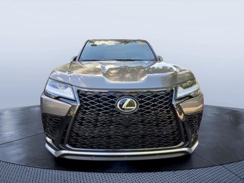 Used 2023 Lexus LX 600 F Sport AWD/4WD image 2