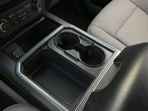 Used 2019 Ford F250 XLT w/ XLT Premium Package image 24