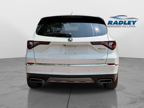 Certified 2025 Acura MDX w/ Technology Package AWD/4WD image 6