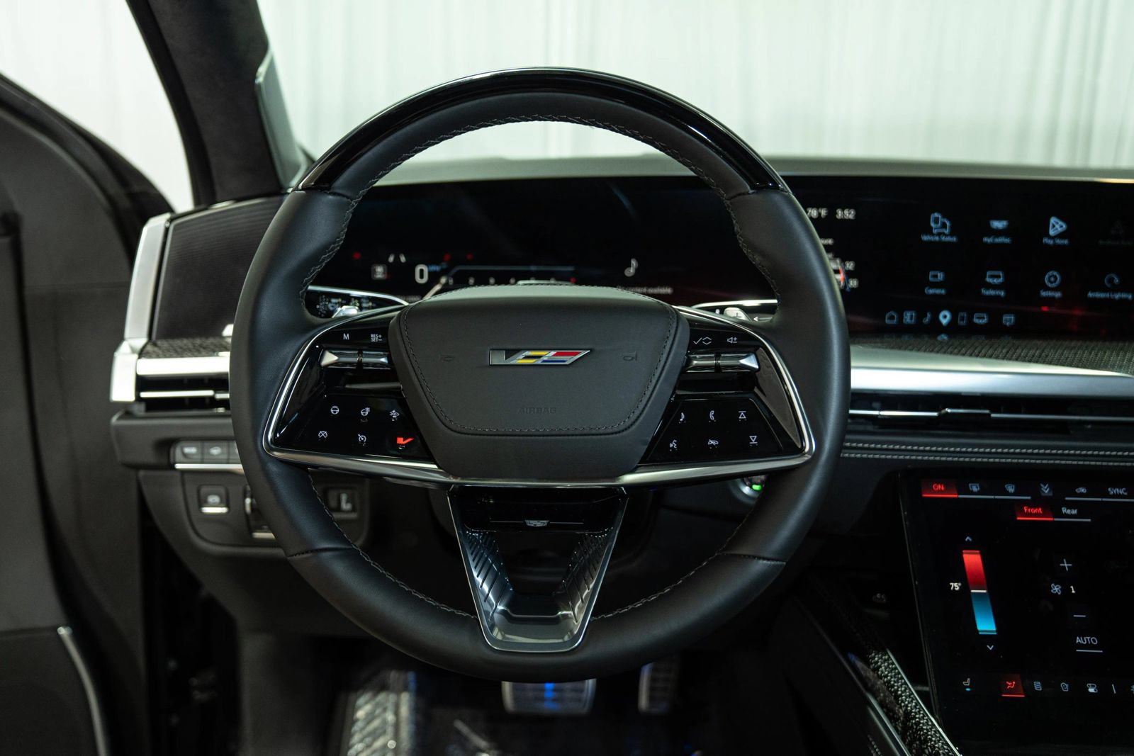 Used 2026 Cadillac Escalade V AWD/4WD image 15