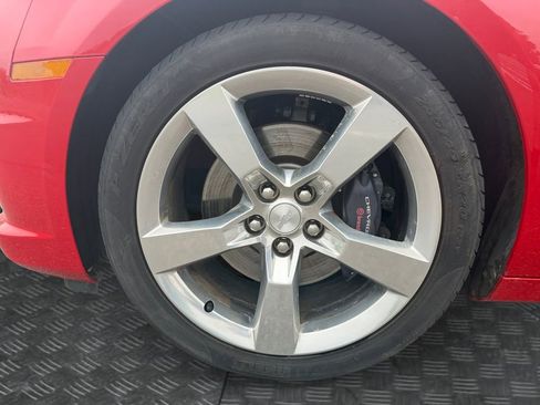 Used 2011 Chevrolet Camaro SS RWD image 14