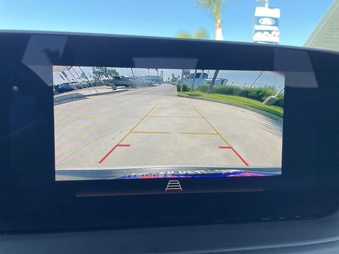 Used 2024 Buick Encore GX Preferred FWD image 14