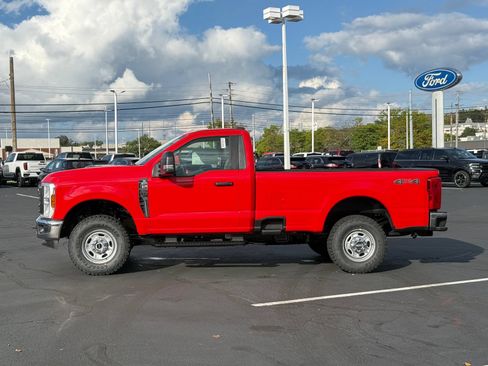 New 2026 Ford F350 XL w/ XL Off-Road Package AWD/4WD image 2
