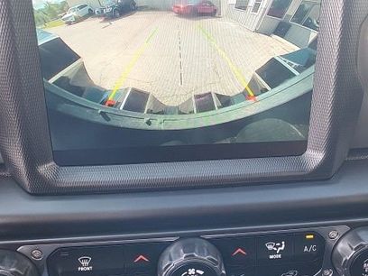 Used 2021 Jeep Wrangler Unlimited Sahara w/ Uconnect 4C Nav & Sound Group