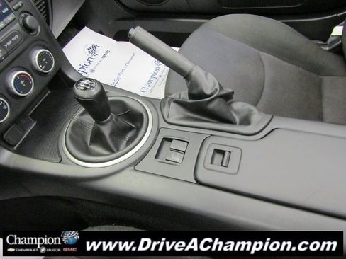 Used 2012 MAZDA MX-5 Miata Sport image 23