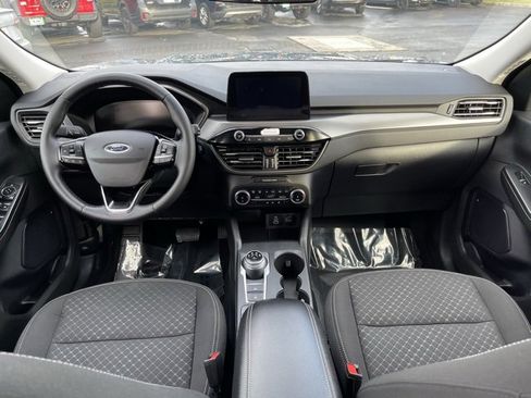 Used 2024 Ford Escape Active image 6