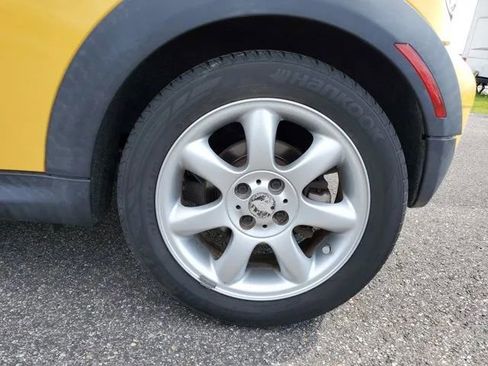 Used 2009 MINI Cooper Hardtop image 5