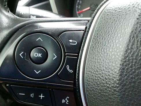 Used 2019 Toyota Corolla SE FWD image 13