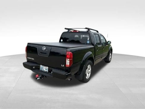 Used 2007 Nissan Frontier LE w/ Rockford Fosgate Pkg RWD image 3