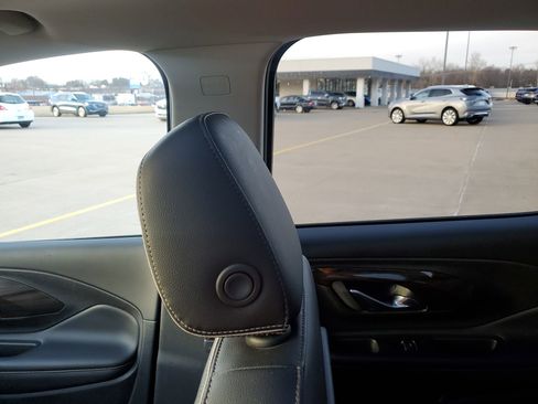 Used 2019 GMC Terrain Denali w/ Driver Alert Package II image 12