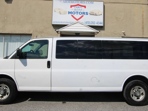 Used 2012 Chevrolet Express 3500 LT w/ LT Preferred Equipment Group RWD image 5