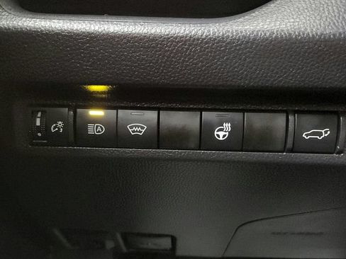 Used 2025 Toyota RAV4 XLE w/ Convenience Package AWD/4WD image 41