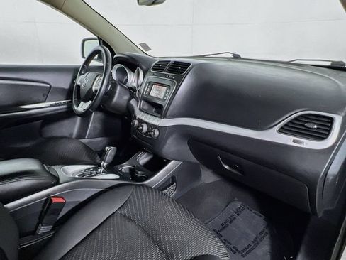 Used 2015 Dodge Journey SE w/ Flexible Seating Group AWD/4WD image 37