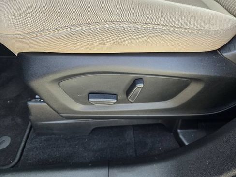 Used 2020 Ford Explorer 2WD image 15