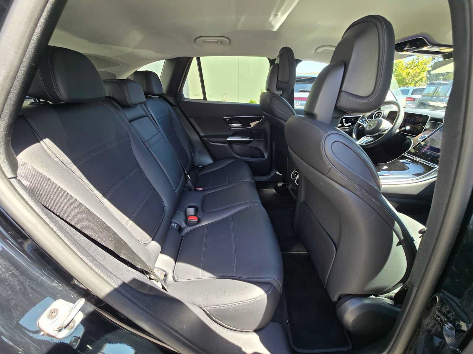 Certified 2025 Mercedes-Benz GLC 350e 4MATIC image 10