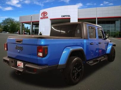 Used 2023 Jeep Gladiator Sport