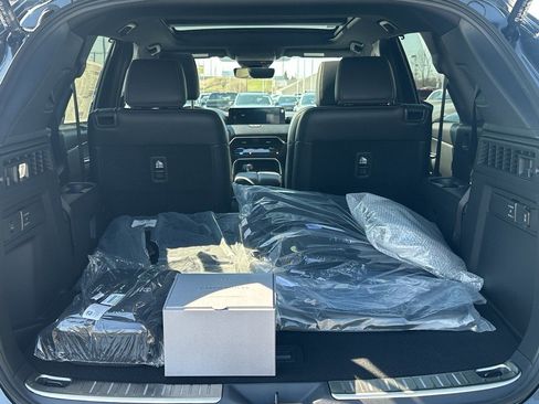 New 2026 MAZDA CX-90 Plug-In Hybrid w/ Premium Plus AWD/4WD image 4