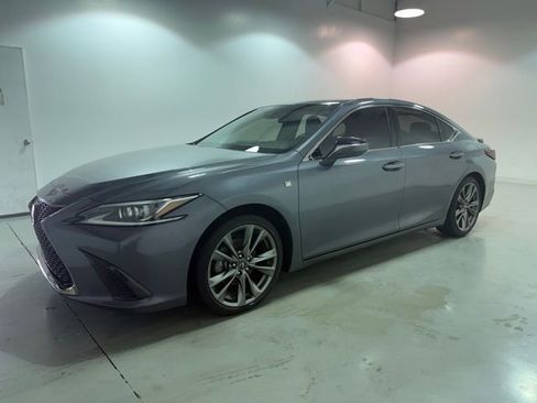 Used 2019 Lexus ES 350 F Sport w/ Accessory Package 2 image 3