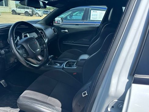 Used 2020 Dodge Charger Scat Pack w/ Dynamics Package RWD image 7