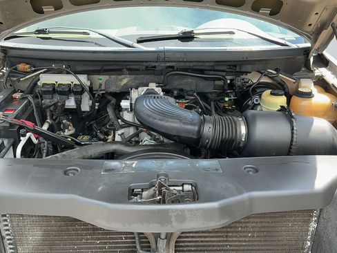 Used 2004 Ford F150 XL RWD image 18