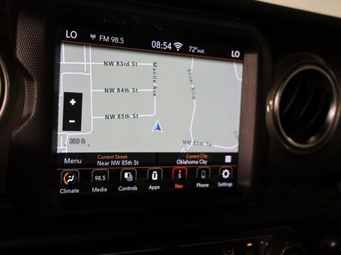 Used 2020 Jeep Gladiator Overland image 10