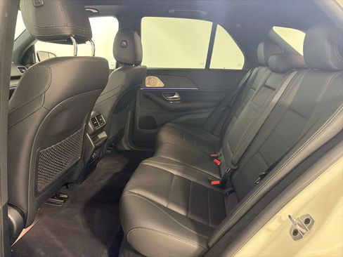 Used 2023 Mercedes-Benz GLE 450 4MATIC w/ Premium Package image 22