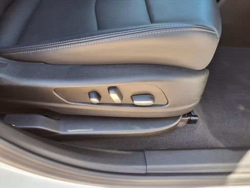 Certified 2024 Cadillac XT6 Premium Luxury image 10