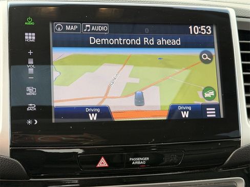 Used 2016 Honda Pilot Touring image 18