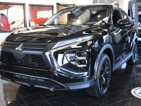 New 2026 Mitsubishi Eclipse Cross LE AWD/4WD image 1