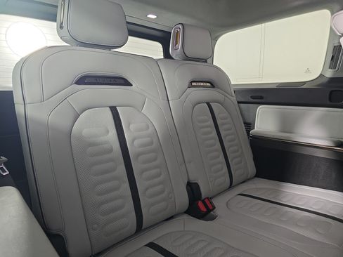 Used 2023 Rivian R1S Launch Edition AWD/4WD image 22