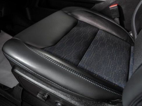 Used 2023 RAM 1500 Big Horn image 38