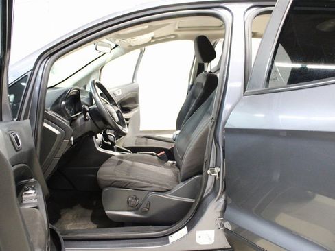 Used 2019 Ford EcoSport SE image 14