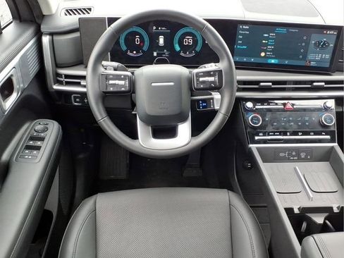 Used 2026 Hyundai Santa Fe SEL FWD image 6