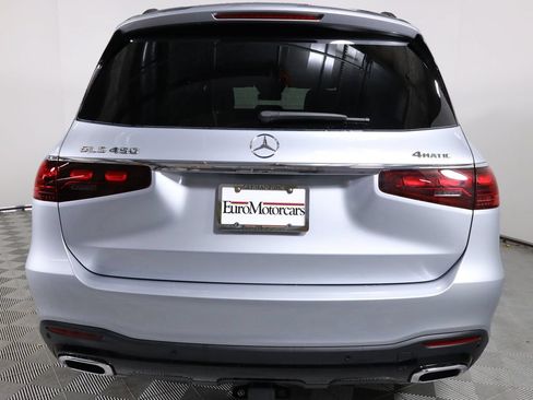 Used 2025 Mercedes-Benz GLS 450 4MATIC image 5