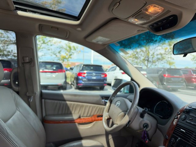 Used 2008 Toyota Sienna XLE FWD image 29