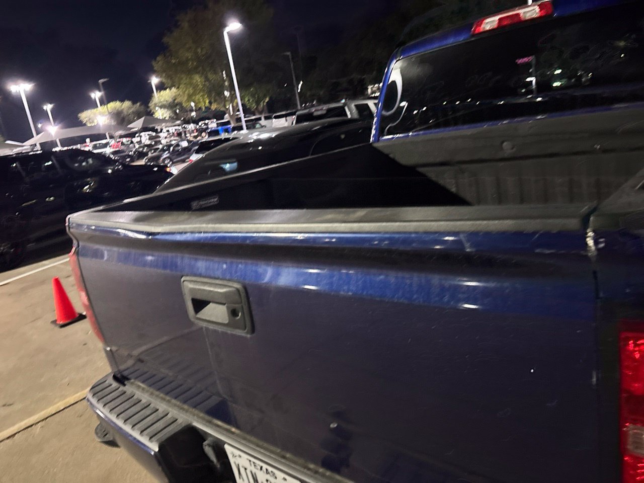 Used 2014 Chevrolet Silverado 1500 LT w/ Texas Edition, 1LT Trim RWD image 7