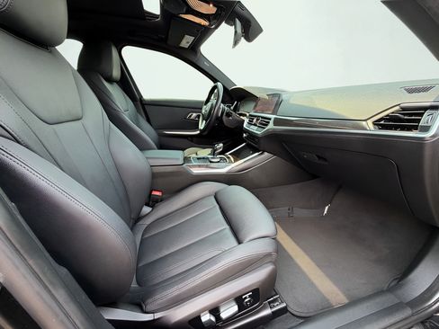 Used 2020 BMW 330i Sedan w/ Convenience Package RWD image 27