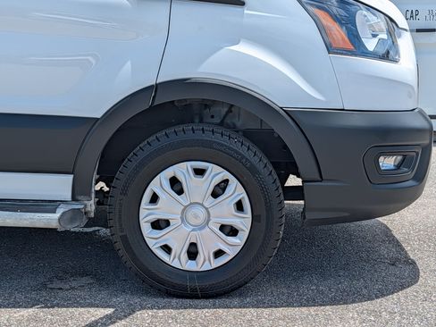 Used 2025 Ford Transit 250 Low Roof w/ Exterior Upgrade Package RWD image 11