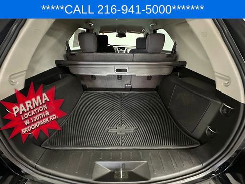 Used 2017 Chevrolet Equinox LT w/ Convenience Package image 18