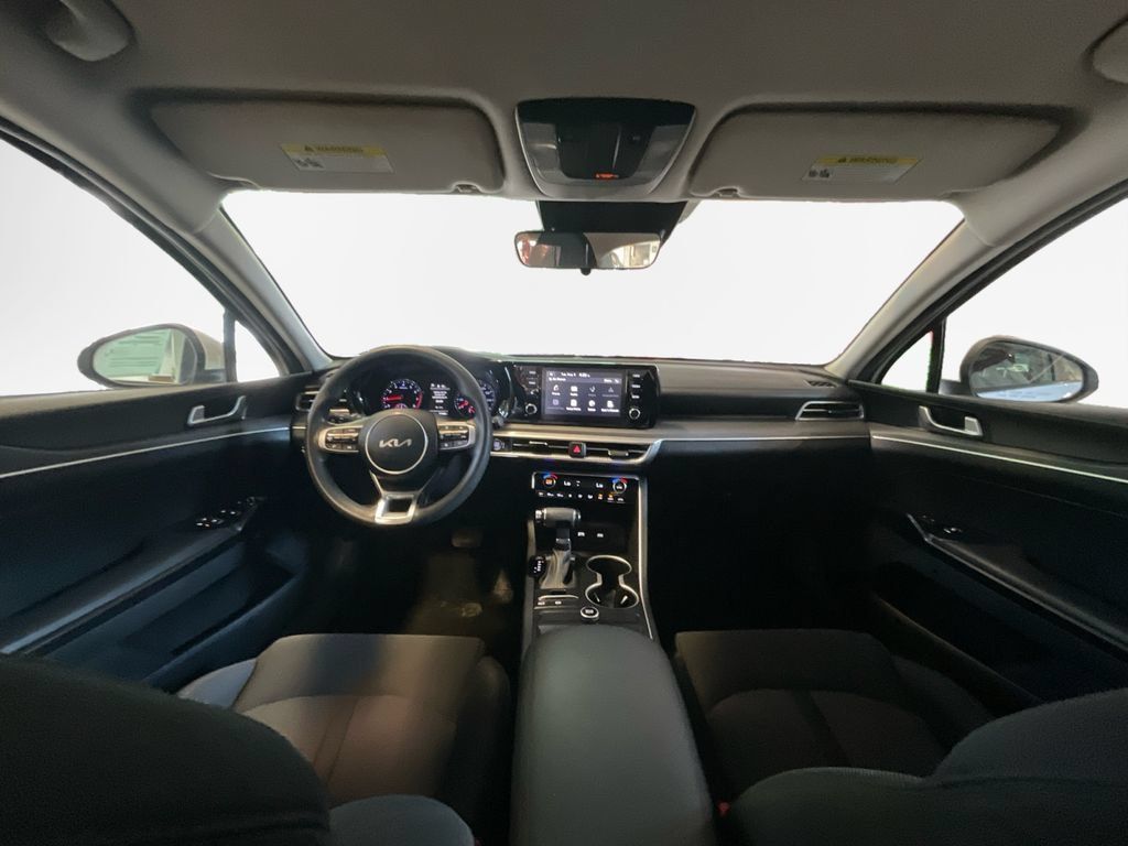 Used 2022 Kia K5 LXS FWD image 22