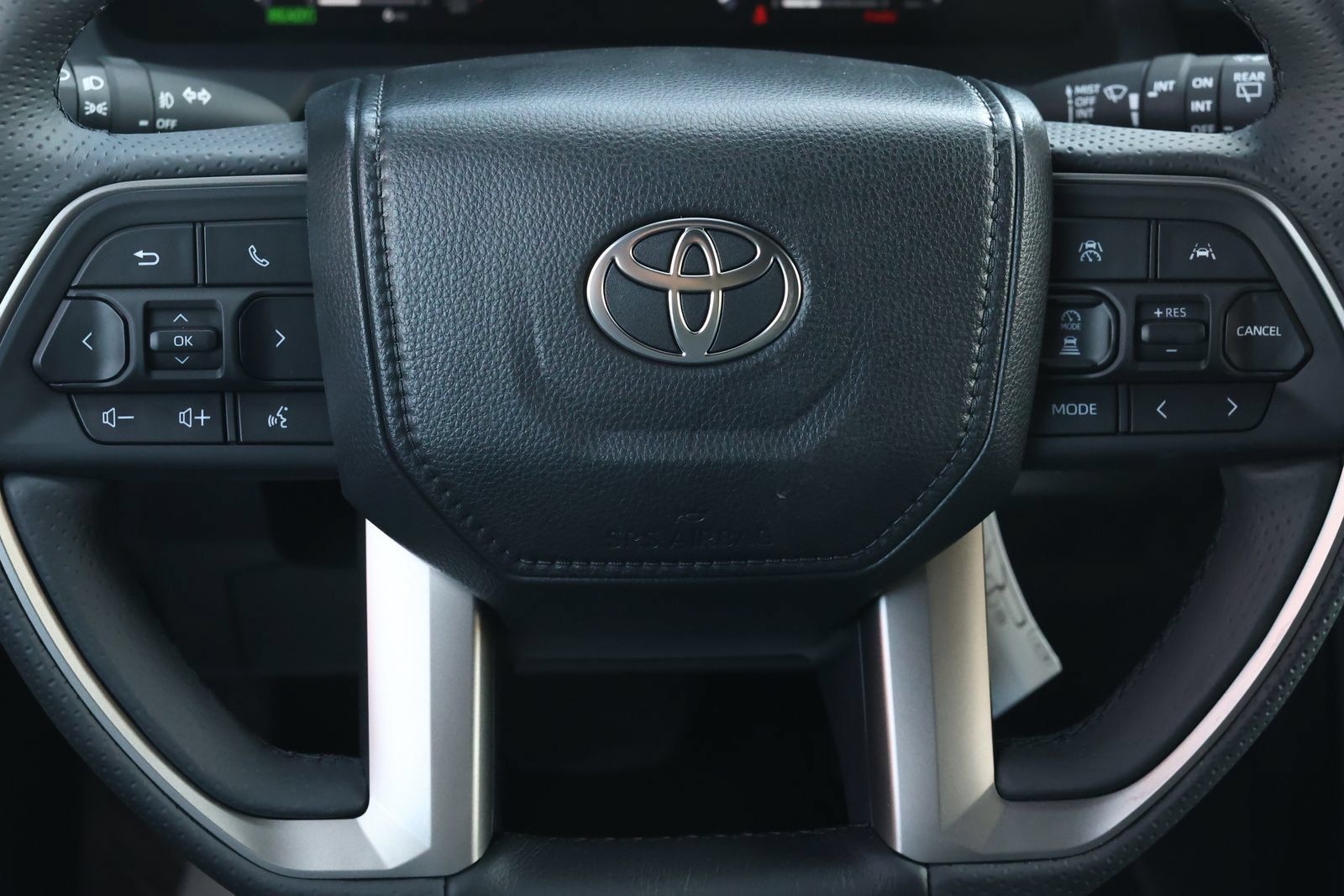 New 2026 Toyota 4Runner Limited AWD/4WD image 17