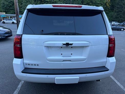 Used 2018 Chevrolet Tahoe LT w/ LT Signature Package AWD/4WD image 6