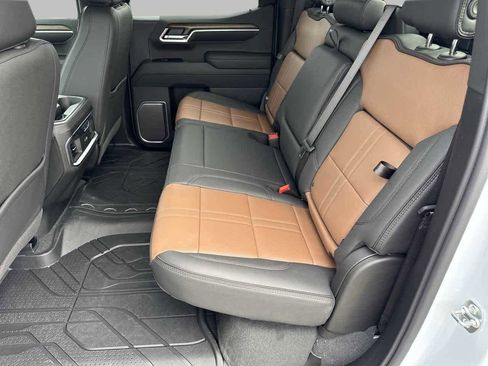 New 2026 Chevrolet Silverado 1500 High Country image 19